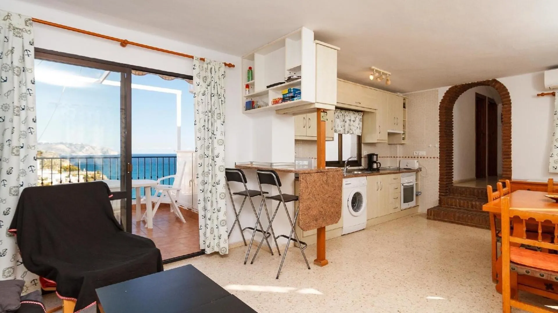 Ferienwohnung Fuer 6 Personen Ca 90 Qm In Nerja, Andalusien Costa Del Sol Apartment